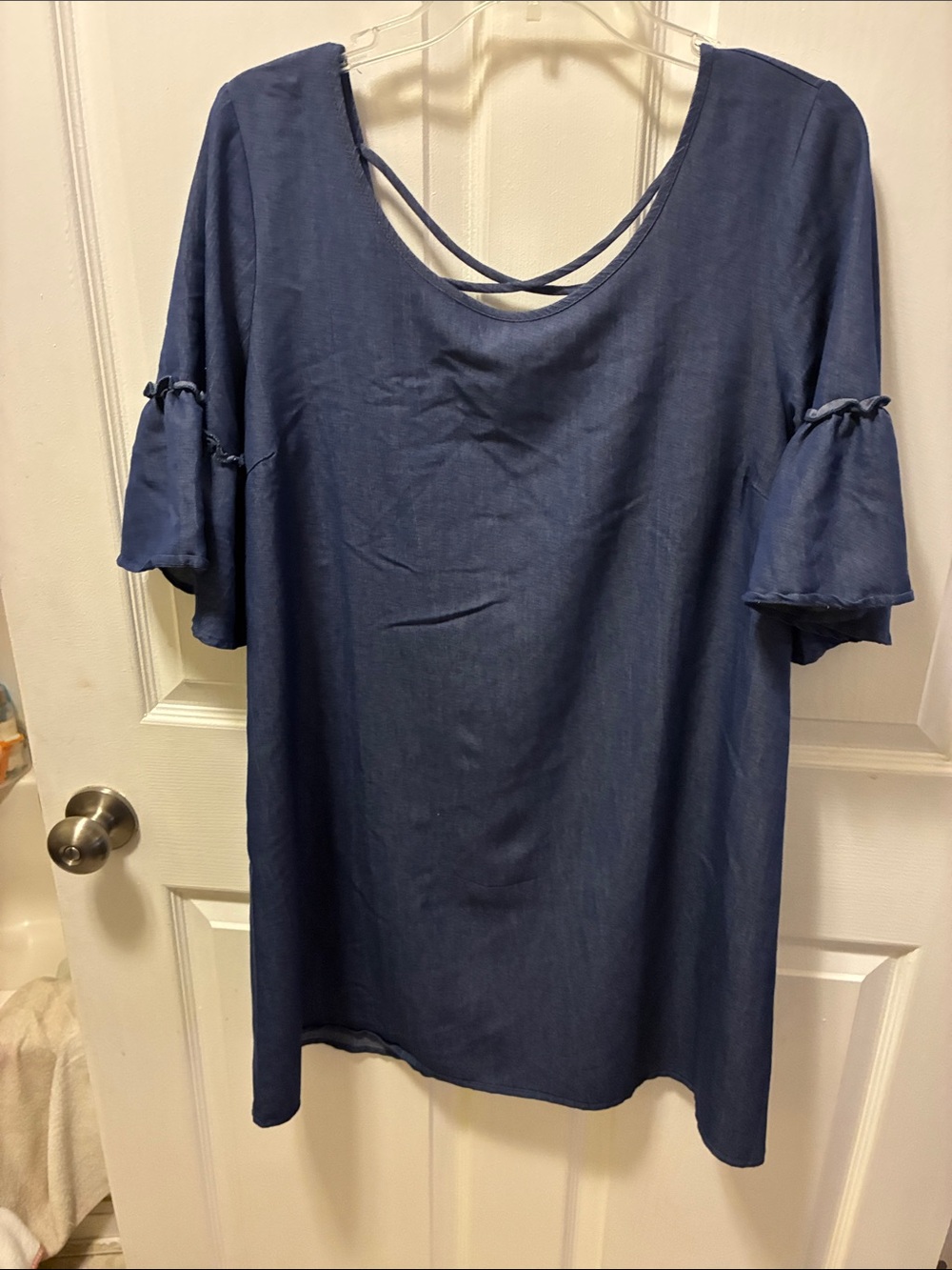 NAÏF Women's Navy Blue Crisscross Back Short Sleeve & relaxed crew neckline.